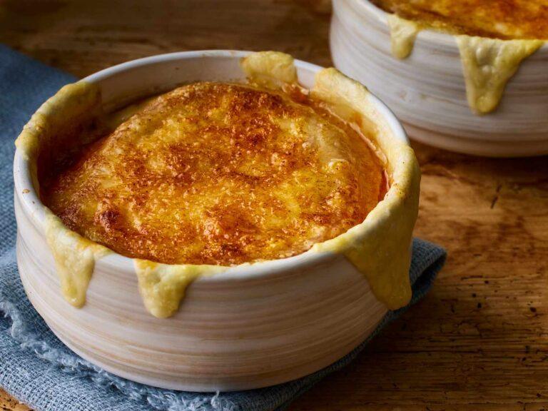 🧅 French Onion Soup (Diner Style)
